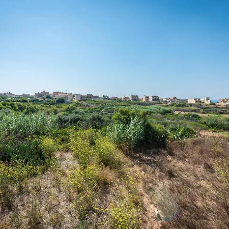 Hébergement de vacances 3 Bedroom Holiday With Private Pool And Views *
